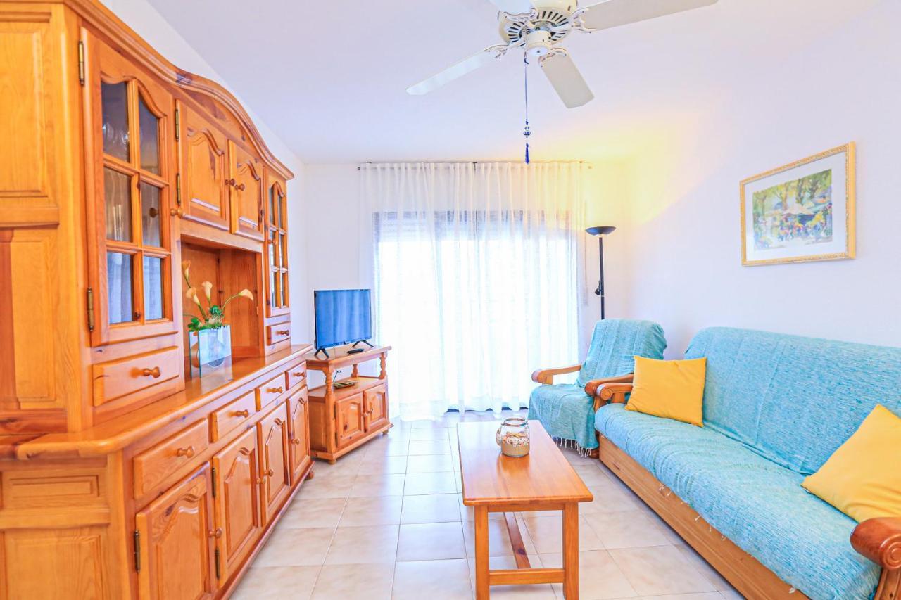 Regata Litoral Costa Dorada - Only Families Apartman Cambrils Kültér fotó