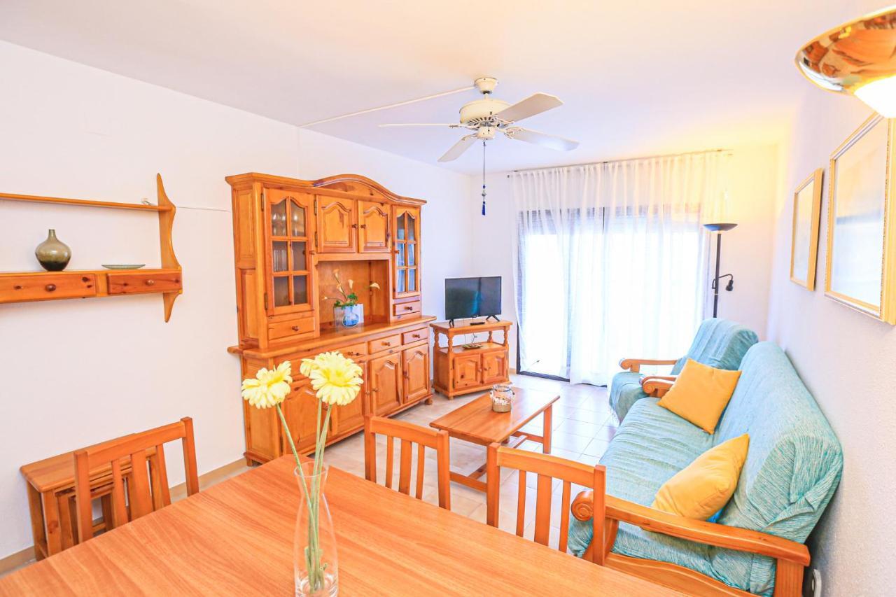 Regata Litoral Costa Dorada - Only Families Apartman Cambrils Kültér fotó
